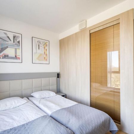 404 Rooms Wolska Apartament Warszawa Exteriör bild