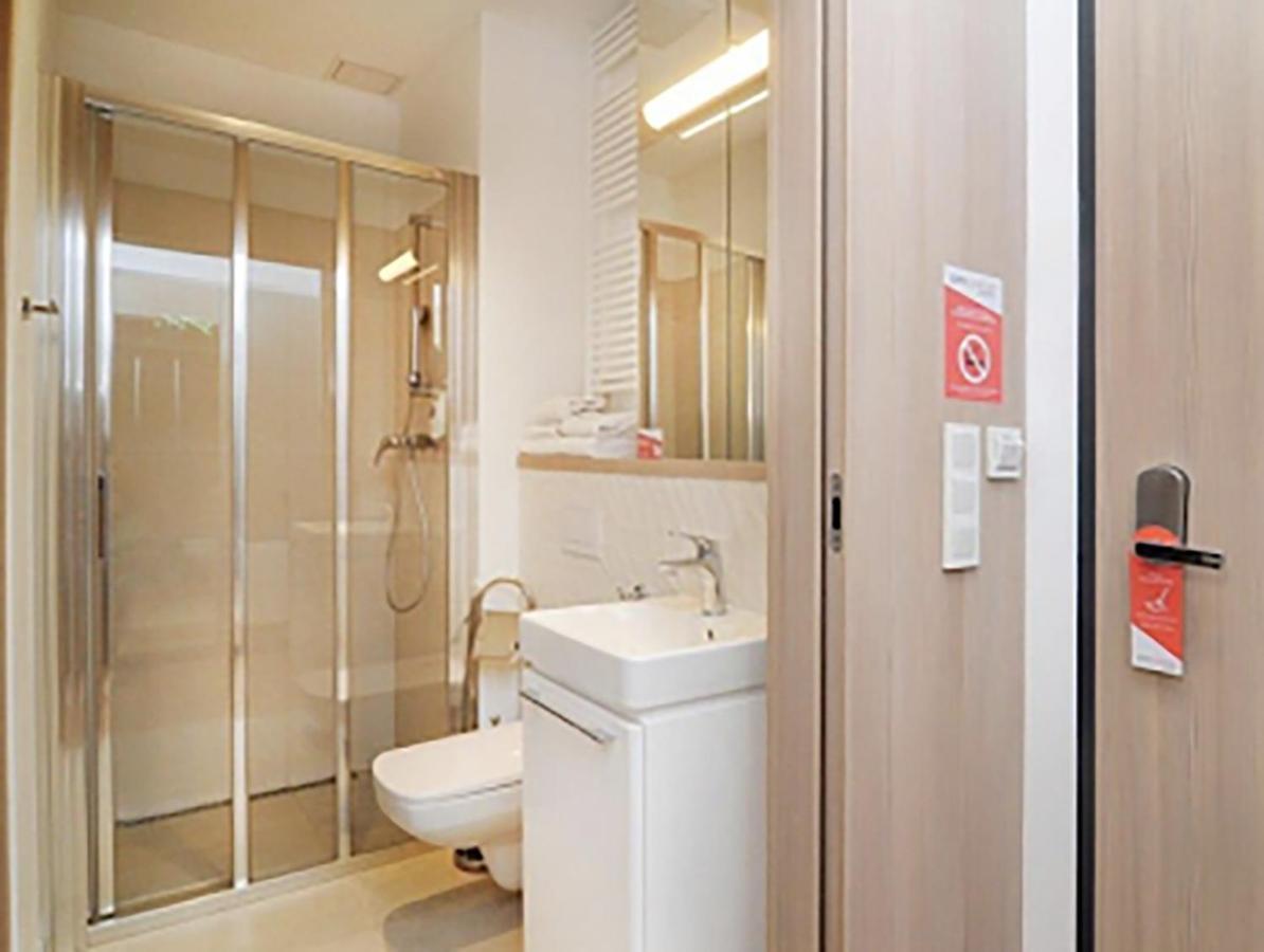 404 Rooms Wolska Apartament Warszawa Exteriör bild