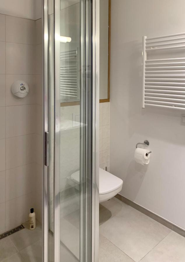 404 Rooms Wolska Apartament Warszawa Exteriör bild
