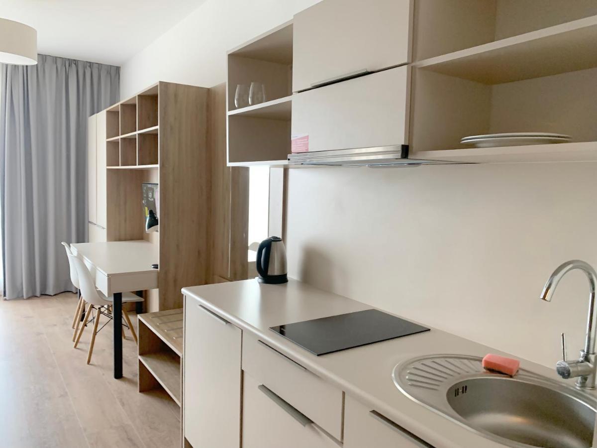 404 Rooms Wolska Apartament Warszawa Exteriör bild